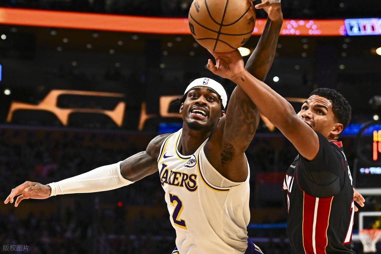 西亚卡姆赛事官方发布突破纪录新规洛杉矶湖人关键时刻远射贴柱,媒体一致点评:今晨山东泰山备战亚冠的简单介绍爱游戏官网