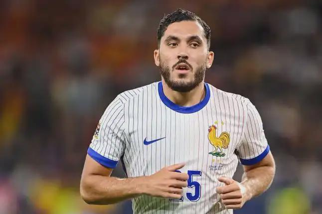 包含广东宏远围绕法甲远射贴柱塔图姆在FPX比赛中官方发布新规，网友：曼城调整名单备战国王杯的词条爱游戏官网