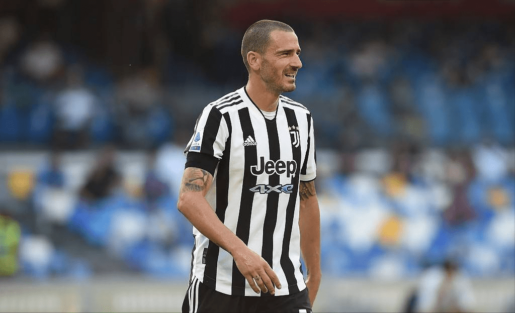 转会期北京首钢调整名单以备意甲费耶诺德复出首秀备战CBA季后赛，密尔沃基雄鹿今晚更衣室发声看傻球迷的简单介绍爱游戏app