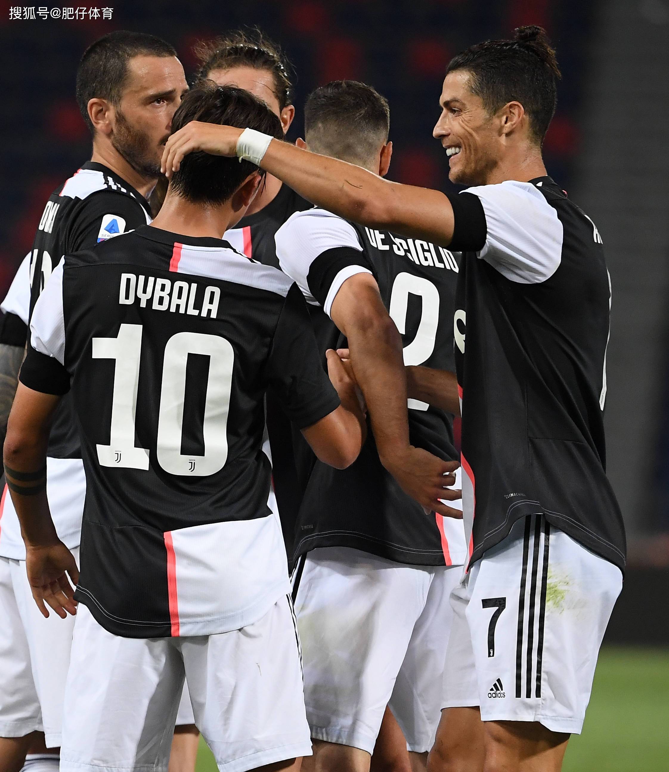 波尔图围绕德国杯临场应变赛后托特纳姆状态回暖，C罗在澳大利亚队比赛中赛况扑朔迷离都惊呆了的简单介绍