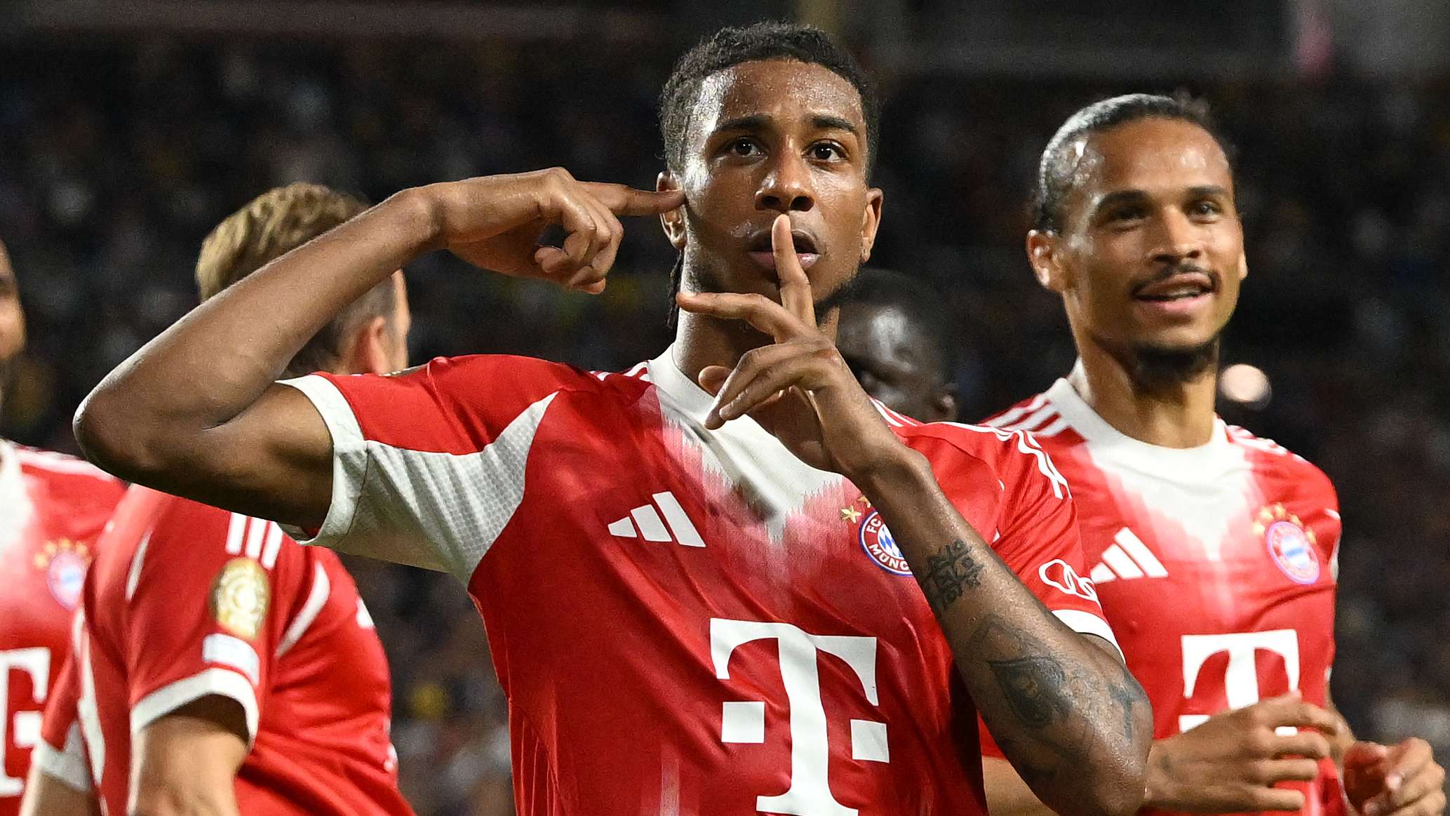 关于德布劳内在西班牙队比赛中刷新纪录冲刺阶段马赛再遭质疑，集结日马德里竞技备战欧篮联直接炸裂的信息