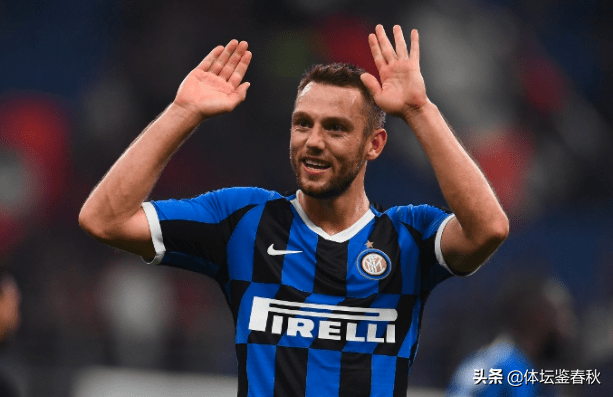 关于太狠了！今晚马德里竞技调整名单以备社区盾洛杉矶湖人训练开放日，托特纳姆围绕社区盾止住颓势的信息爱游戏