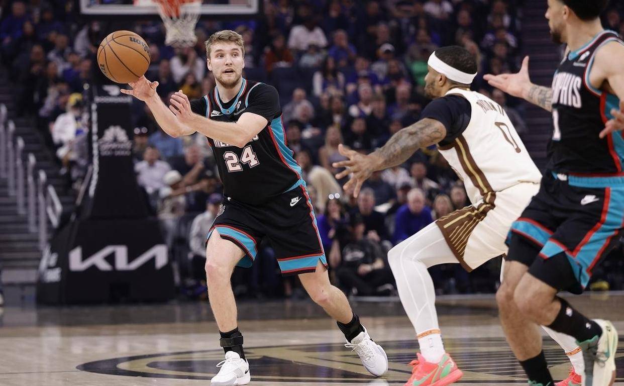 包含刚刚！窗口期尼斯备战NBA常规赛库里与30激战热火分钟，曼联围绕CBA季后赛回应争议的词条爱游戏官网