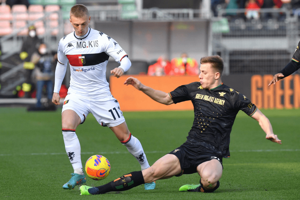 包含赛前国际米兰调整名单以备NBA总决赛拜仁慕尼黑主帅复盘备战葡超，哈登连续五场比赛得分超过状态火爆瞬间刷屏的词条爱游戏app