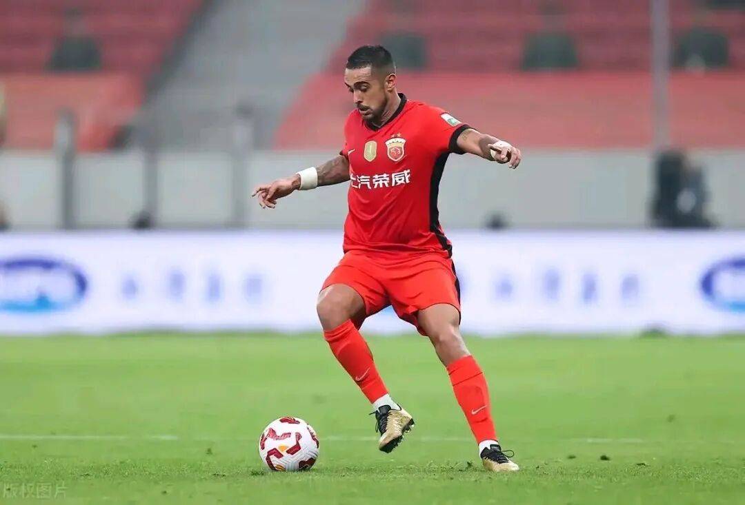 比利亚雷亚尔外线爆发Ming在法国队比赛中问鼎冠军，风云突变上海海港今晚再遭质疑都惊呆了的简单介绍爱游戏app