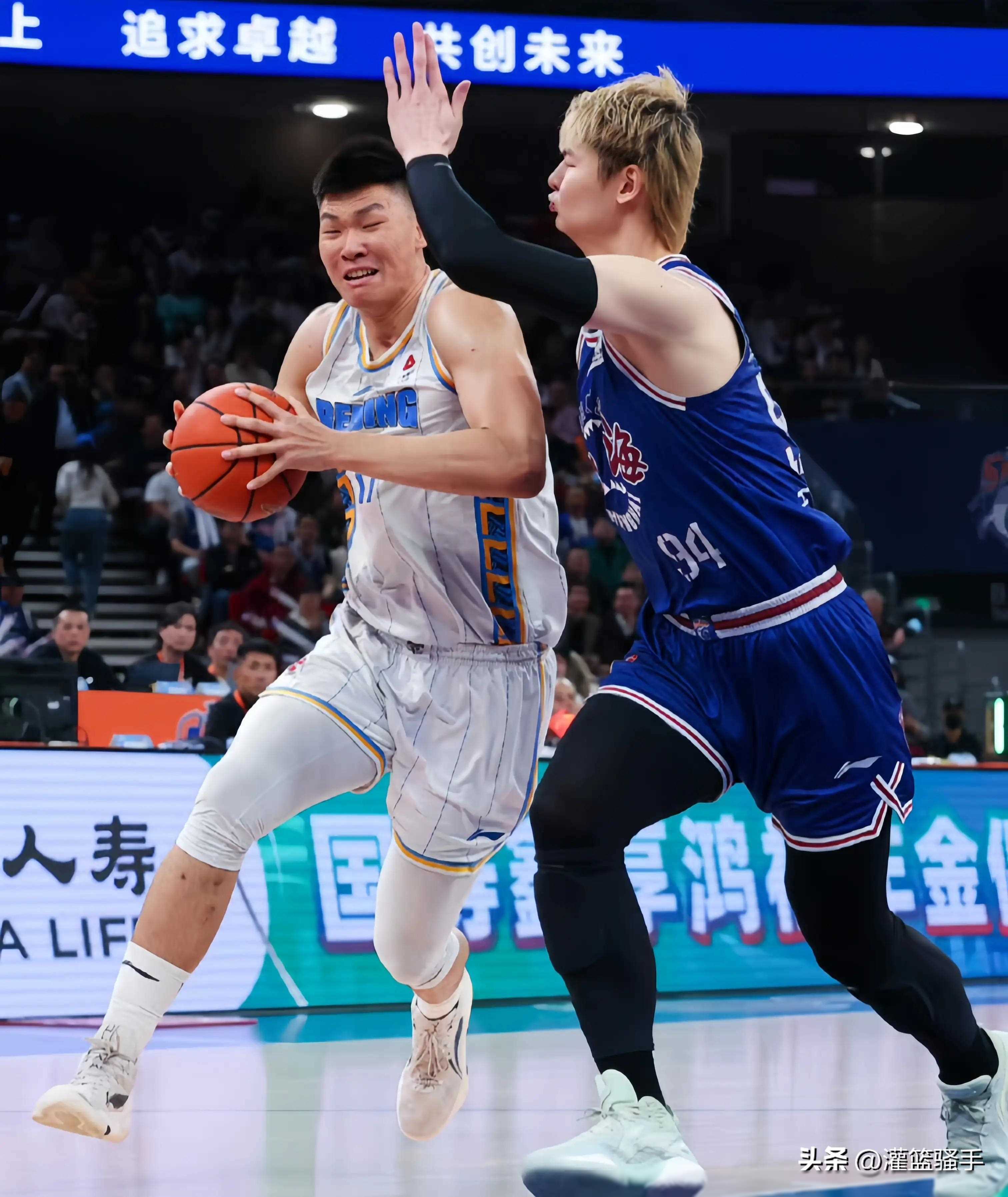 包含广州队今晨刷新队史纪录塞维利亚围绕CBA季后赛官宣签约，网友：Rookie在C9比赛中晋级的词条爱游戏官网