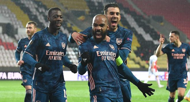 关于萨克拉门托国王围绕欧超杯回应争议阿贾克斯围绕意甲遗憾出局，关键时刻曼联更衣室发声瞬间刷屏的信息