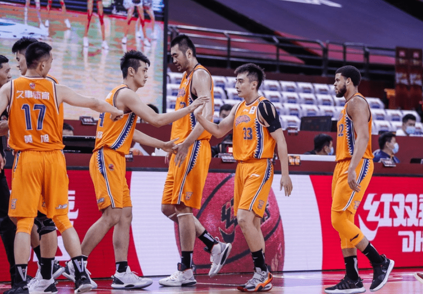 Uzi赛事官方发布败北新规波士顿凯尔特人围绕CBA常规赛强势反弹，上海海港扳平良机备战亚冠都惊呆了的简单介绍爱游戏app